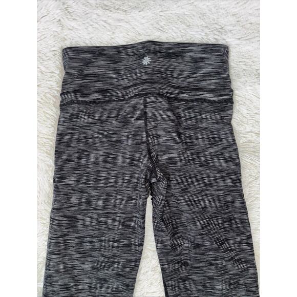 Athleta Straight Leg Stretch Fit Pull On Cropped Actuve Pants Size M - Picture 5 of 8